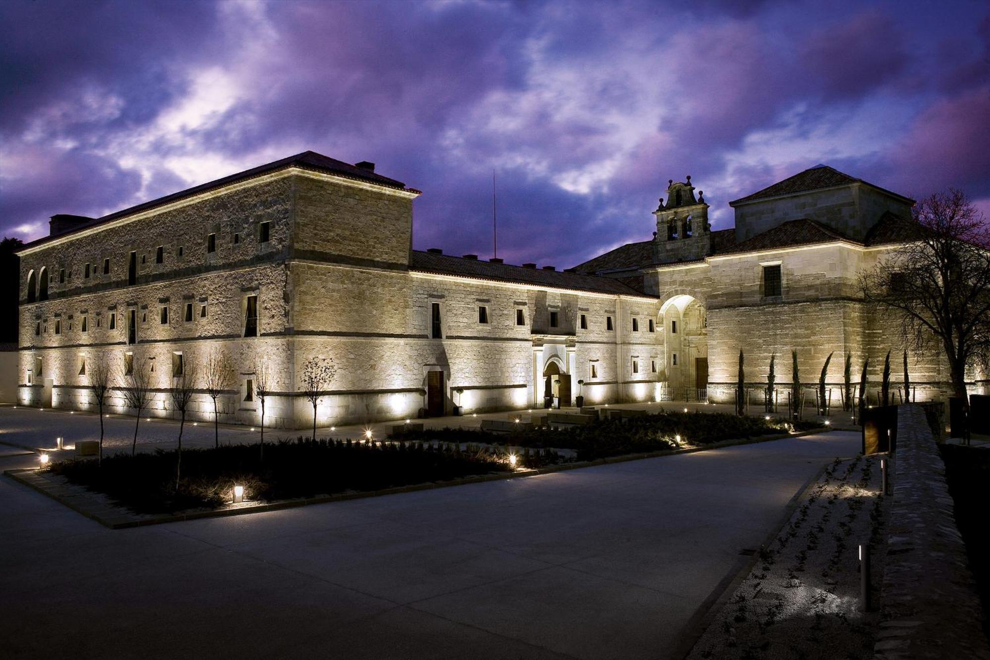 Posada Real Convento San Francisco Hotel Santo Domingo De Silos Exterior photo